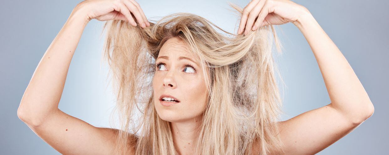 Krauses Haar? So bändigen Sie Frizz!